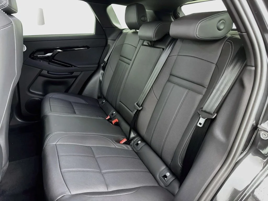 New 2026 Carpathian Grey Land Rover Hoxton Edition image 25