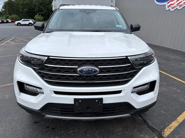 Used 2023 White Ford XLT image 9