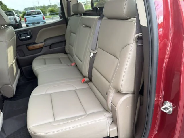 Used 2018 RED QUARTZ TINTCOAT GMC SLT image 17