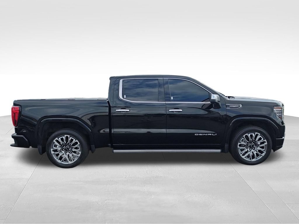 Used 2023 Onyx Black GMC Denali Ultimate image 6