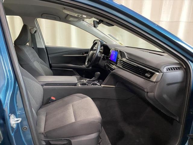 Certified Used 2025 LABRADORITE Toyota  image 6