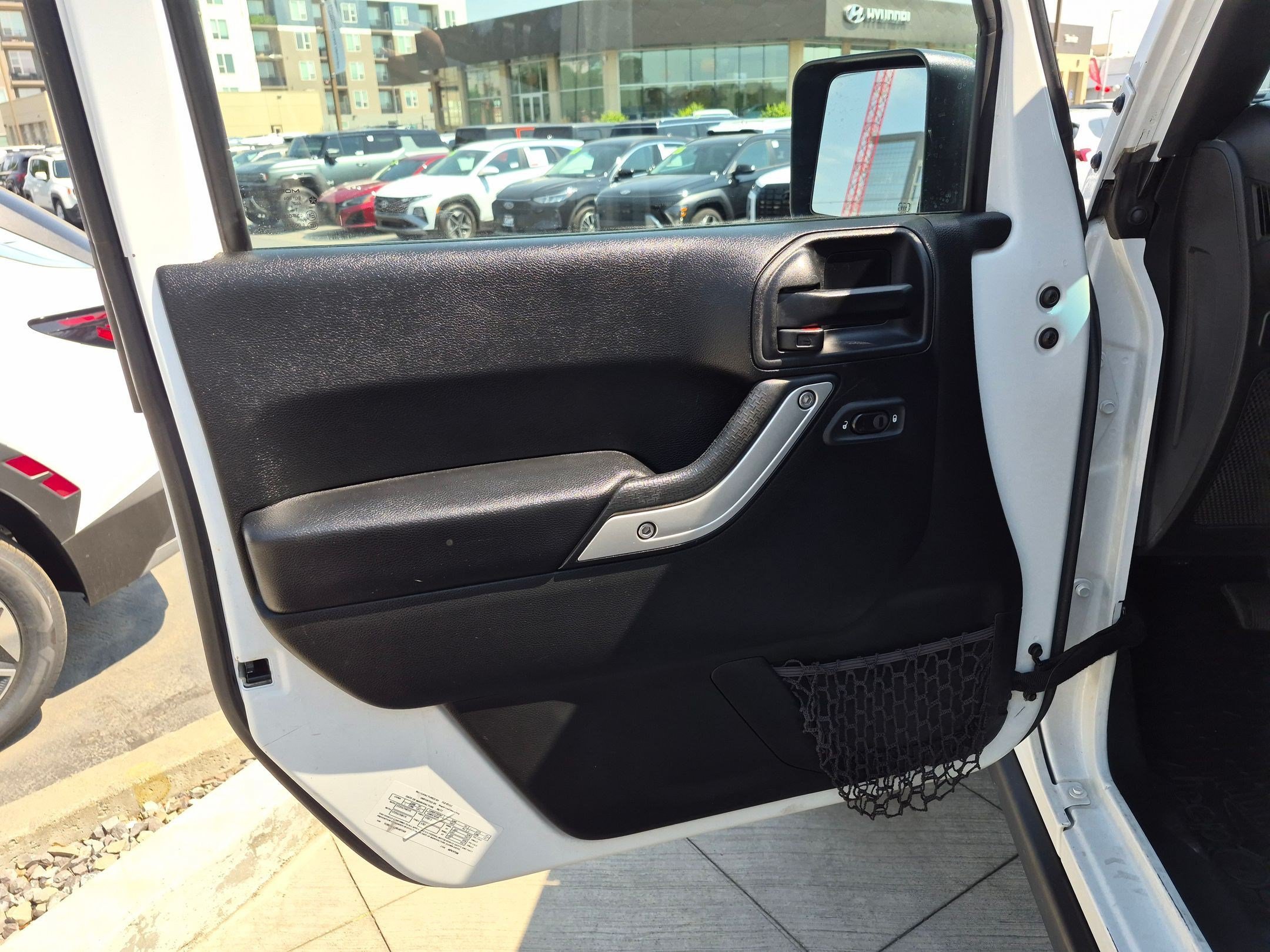 Used 2017 Bright White Clearcoat Jeep Rubicon image 12