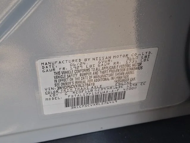 Used 2024 Gray Nissan SV image 28