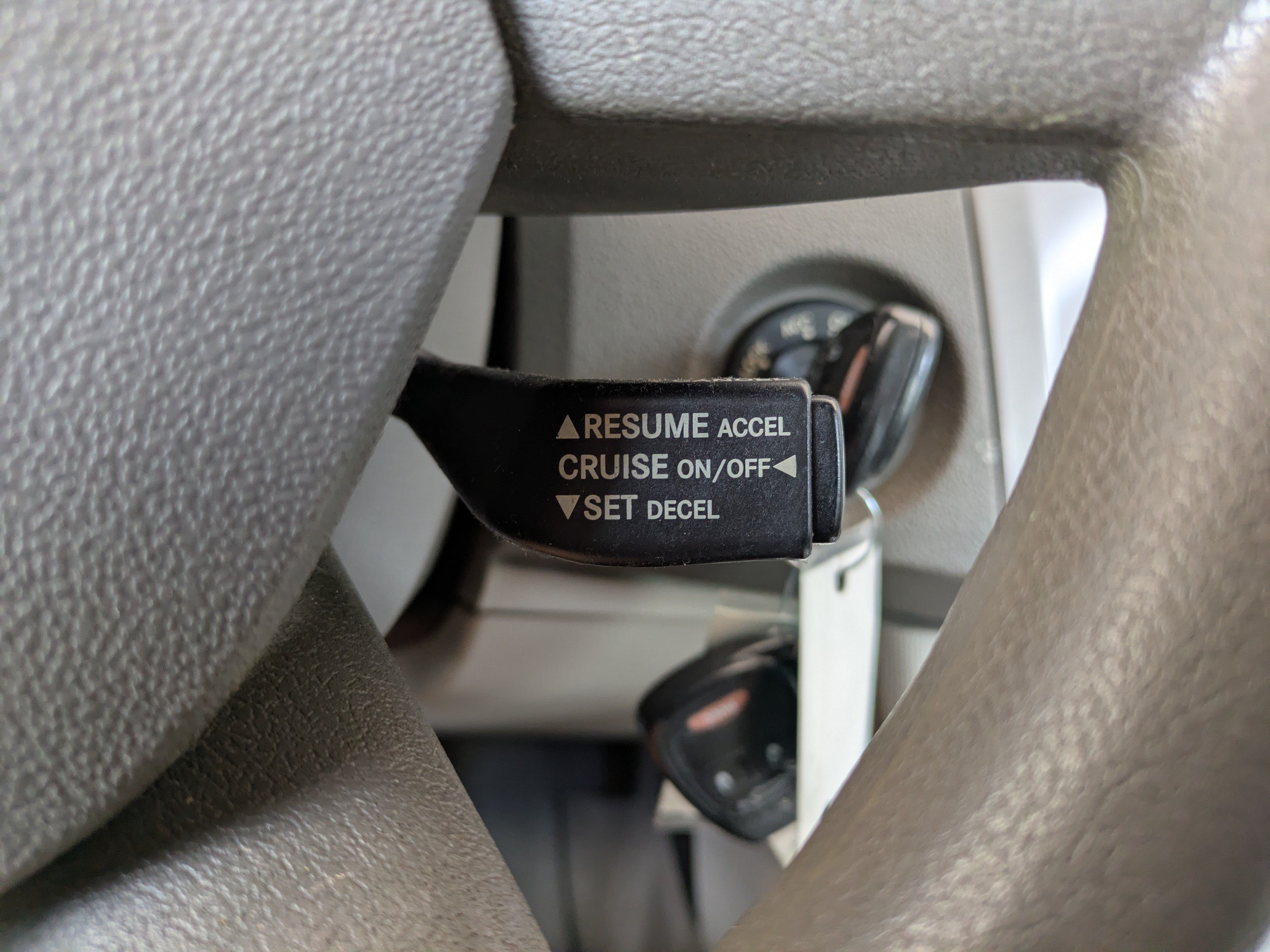Used 2007 Linen Gold Pearl Metallic Chrysler Base image 21