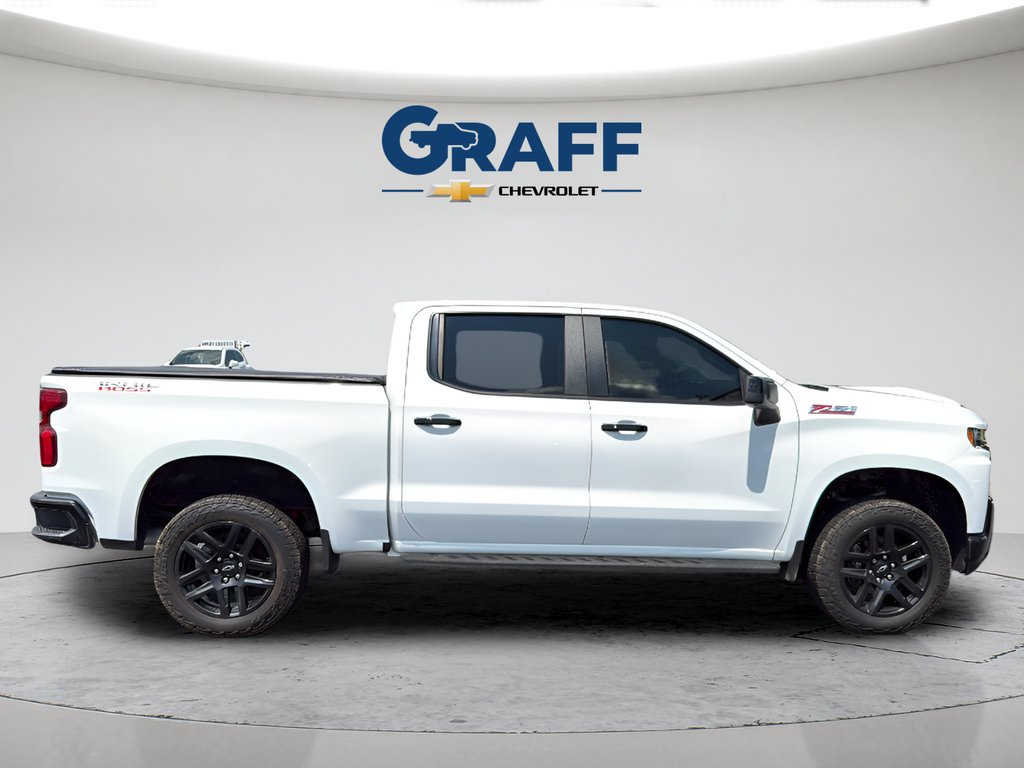 Used 2021 SUMMIT WHITE Chevrolet LT Trail Boss image 9