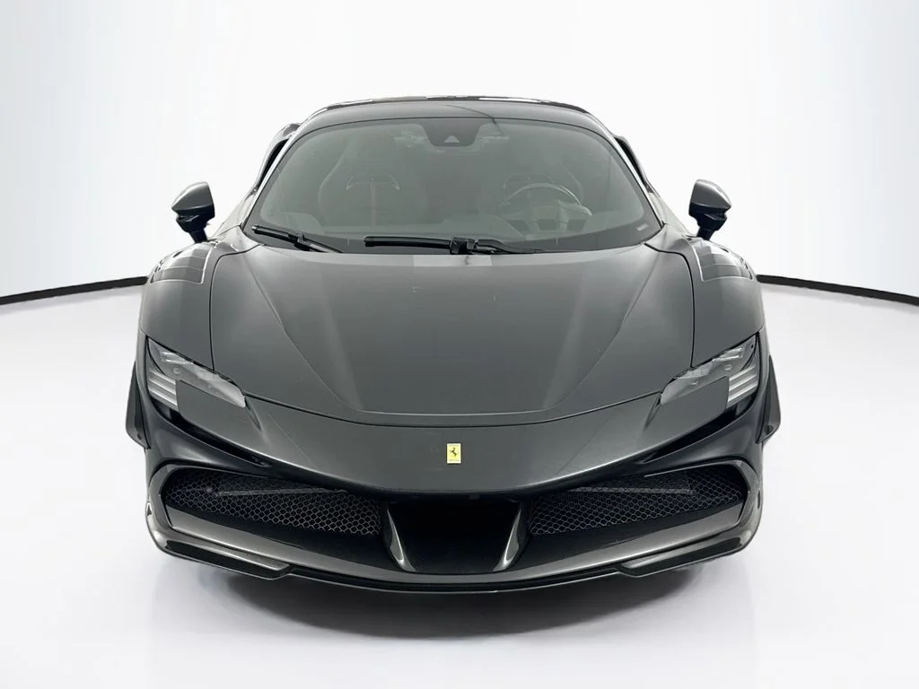 Used 2023  Ferrari  image 2