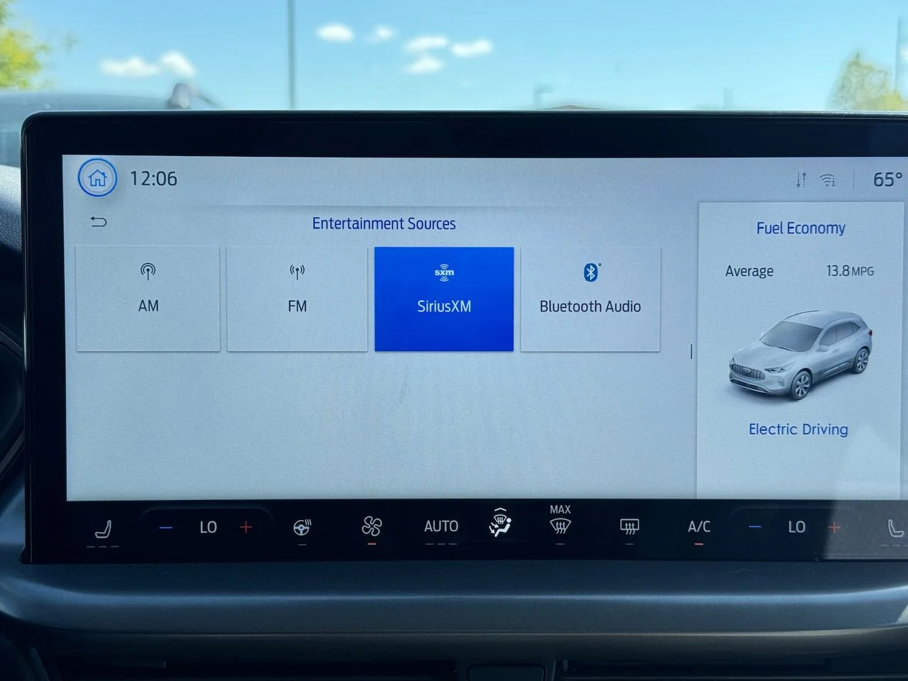 2024 Ford Escape PHEV - Photo 21