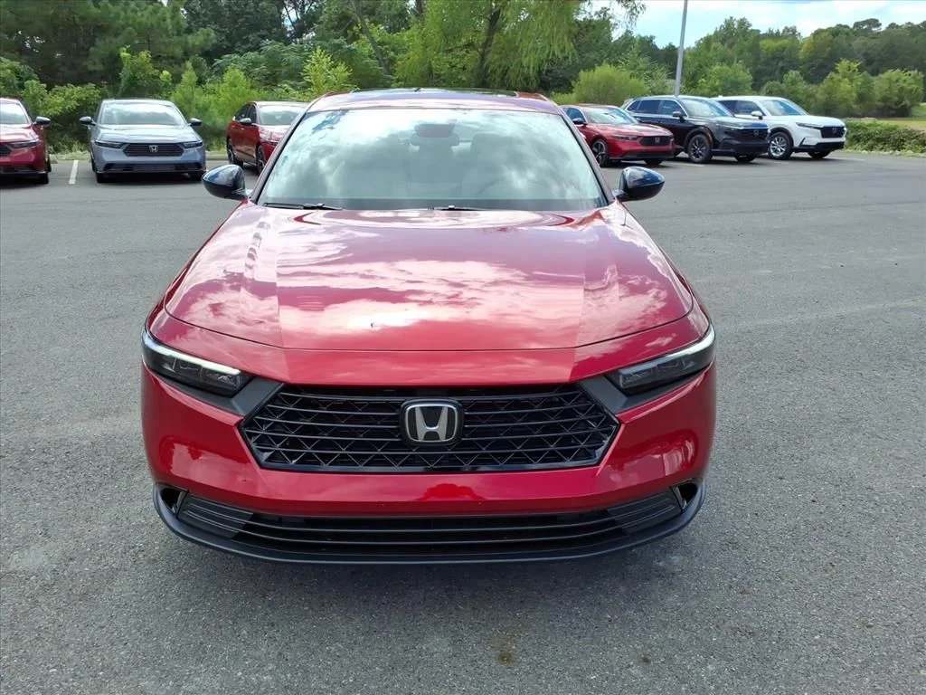 2025 Honda Accord SE - Photo 8