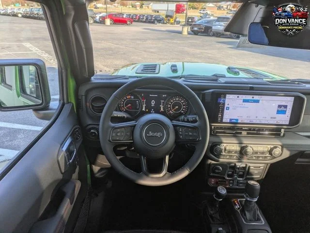 2026 Jeep Wrangler 4-Door Rubicon - Photo 13