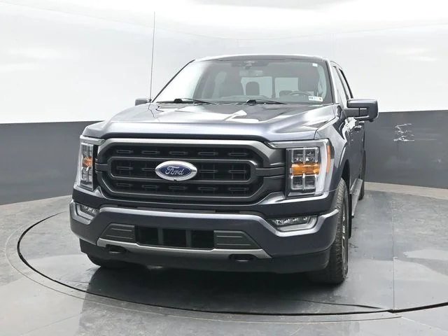 Certified Used 2021 Smoked Quartz Metallic Tinted Clearcoat Ford Lariat image 21