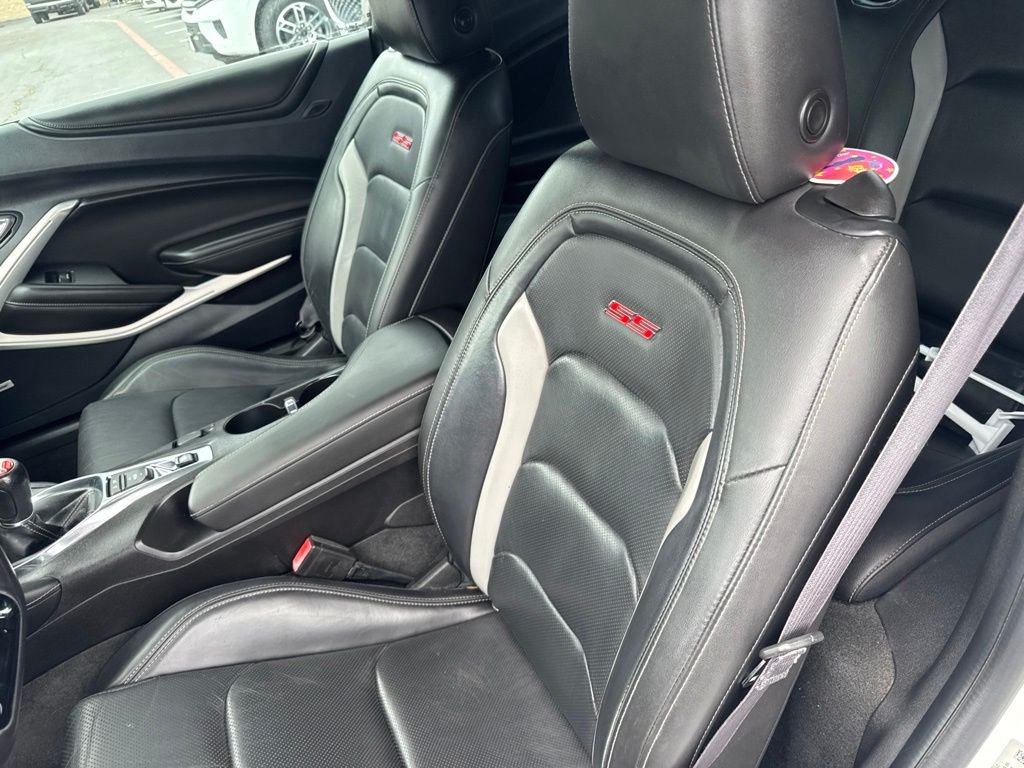 2016 Chevrolet Camaro 2SS - Photo 6