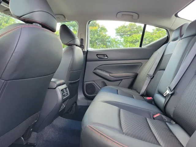 New 2026 Gray Sky Pearl / Super Black Two-tone Nissan SR image 12