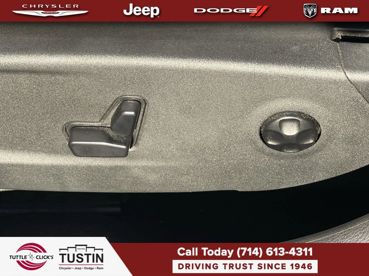 Used 2014 Gloss Black Chrysler 300S image 33