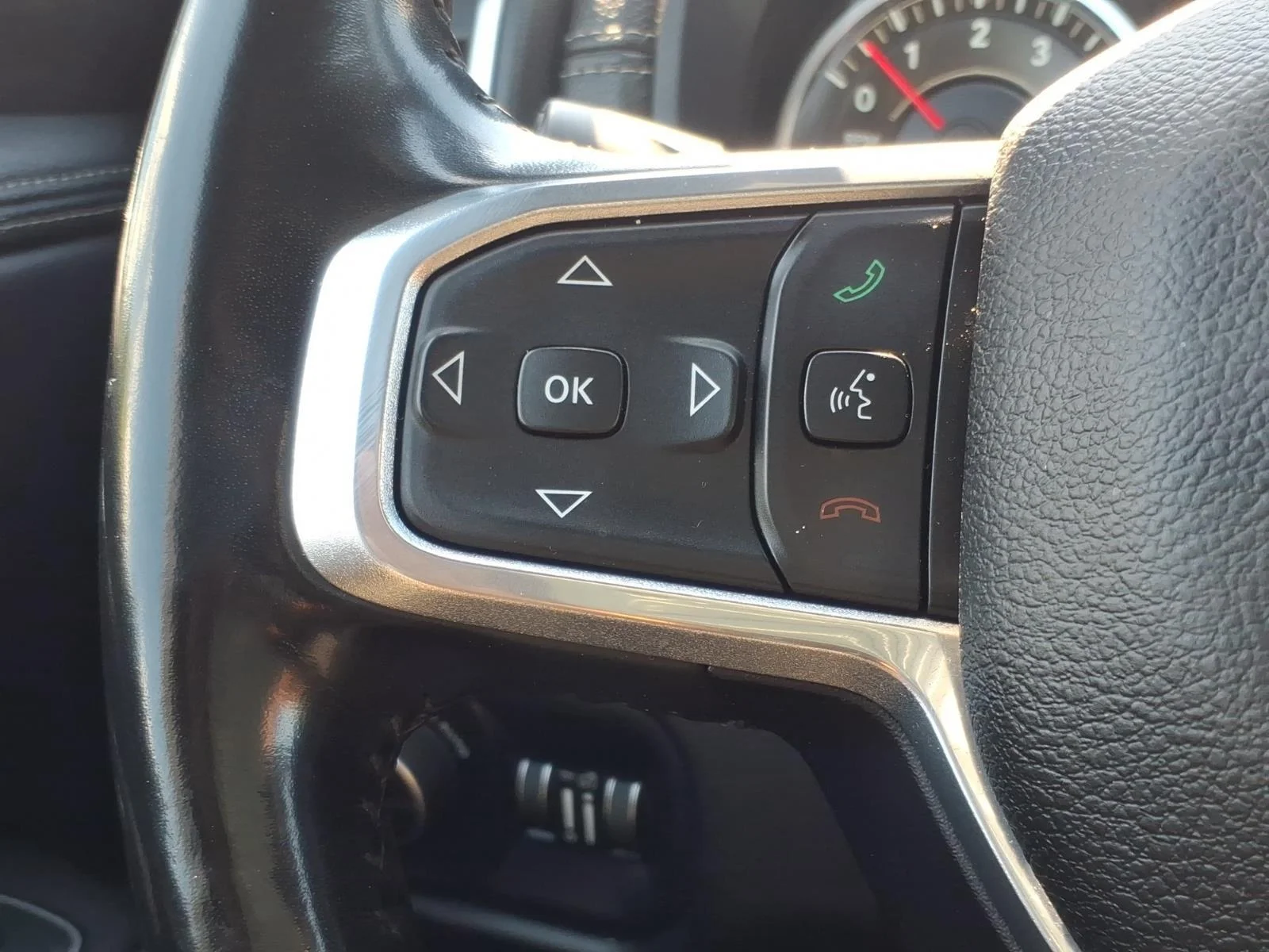 Used 2021 Patriot Blue Pearlcoat Ram Laramie image 29