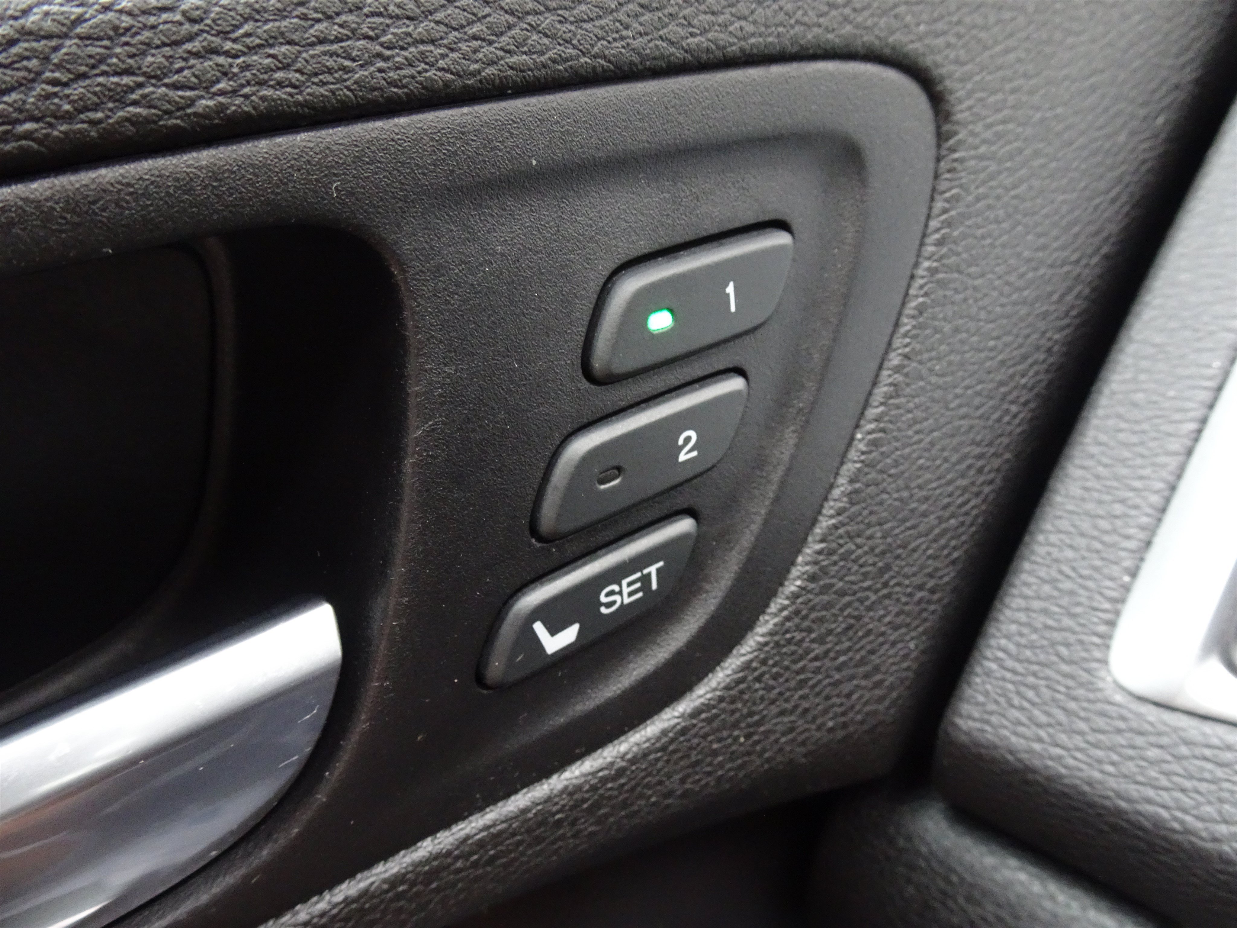 Used 2015 Slate Silver Metallic Acura  image 25