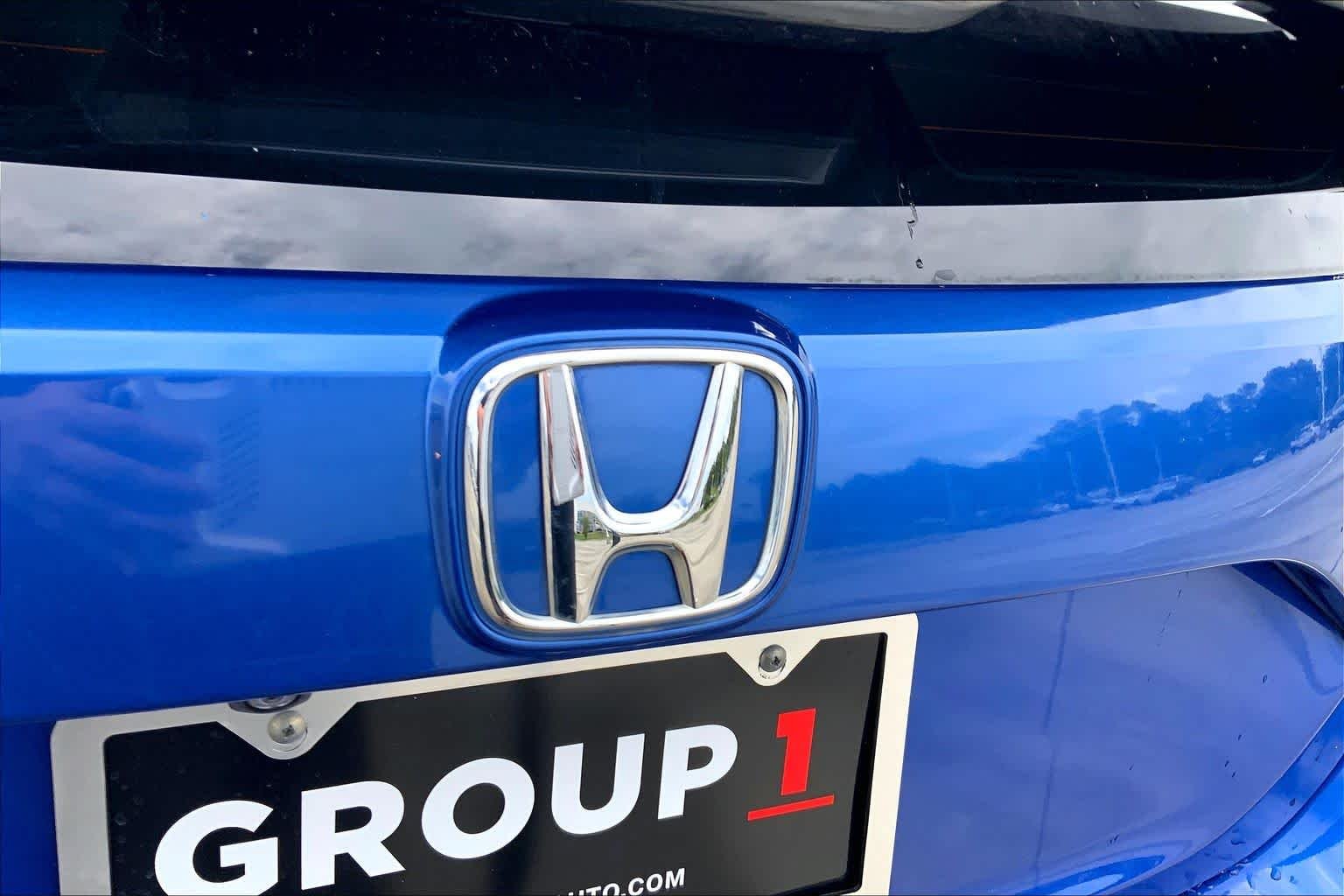 Used 2017 Aegean Blue Metallic Honda EX-L Navi image 10