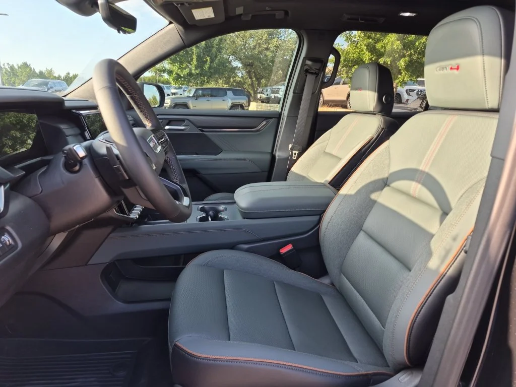New 2027 Ebony Twilight Metallic GMC AT4 image 18