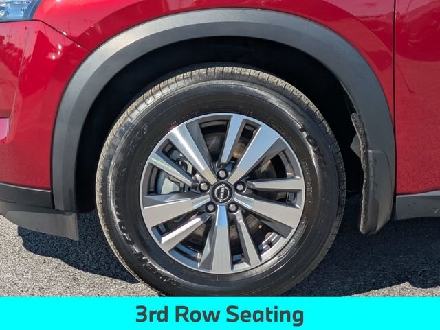 Used 2024 Red Nissan SL image 12
