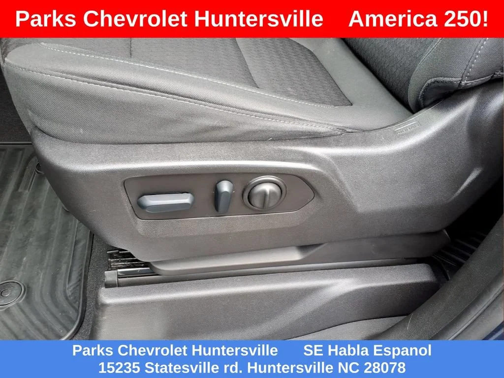 Certified Used 2022 Northsky Blue Metallic Chevrolet LT image 18