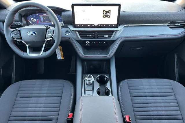 2026 Ford Explorer ST-Line - Photo 33