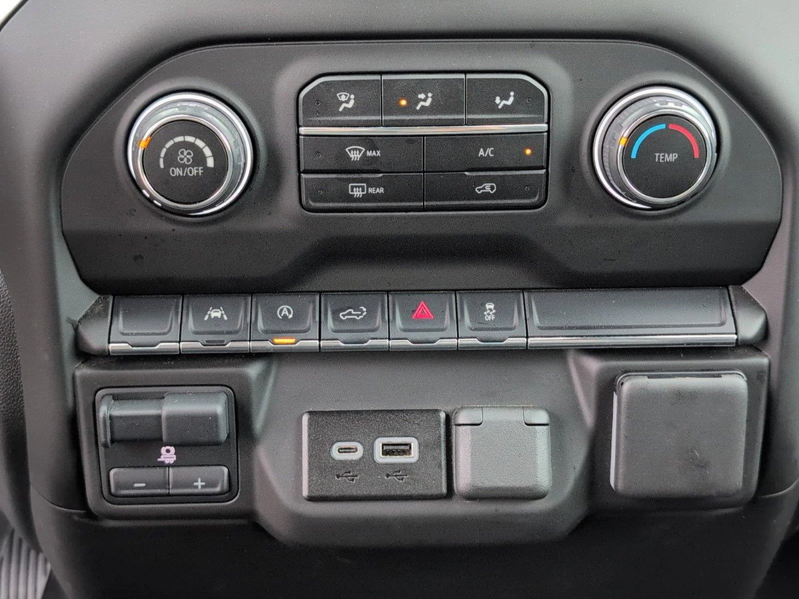 Used 2025 Black Chevrolet Custom image 19