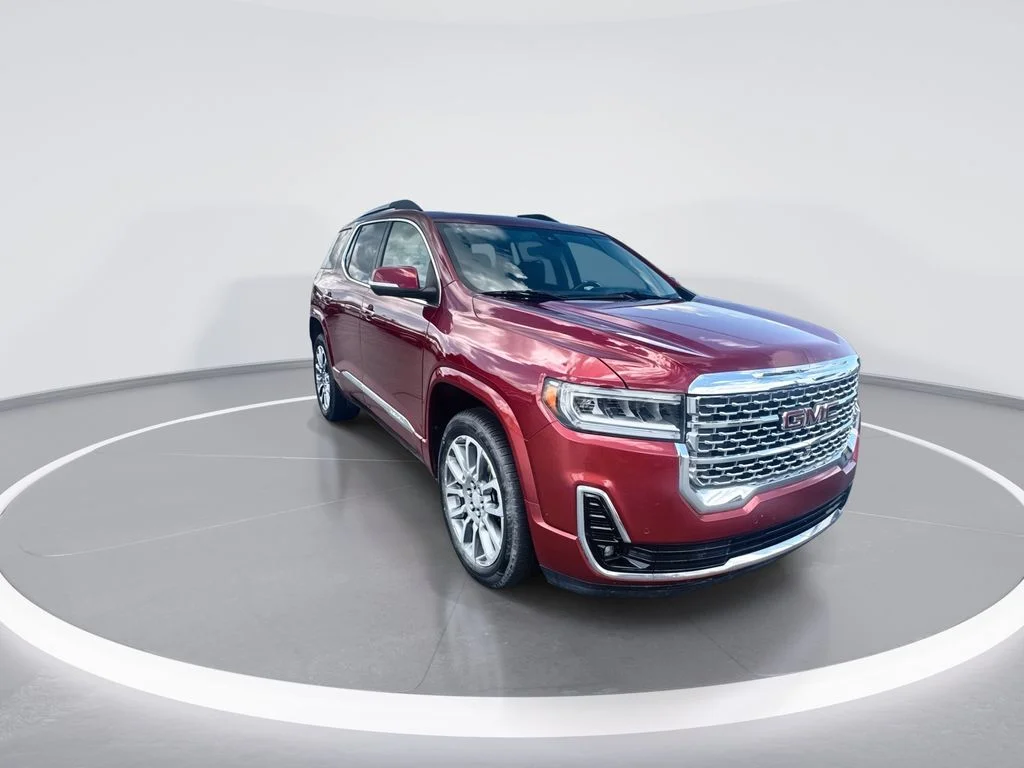 Used 2021 Red GMC Denali image 2