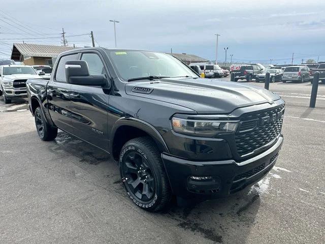 New 2026 Diamond Black Crystal Pearl-Coat Exterior Paint RAM Big Horn/Lone Star image 11