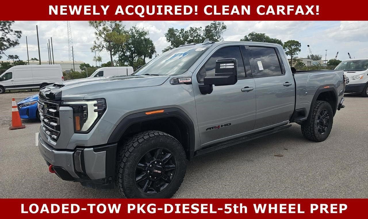 2024 GMC Sierra 4WD Crew Cab Standard Box AT4's photo
