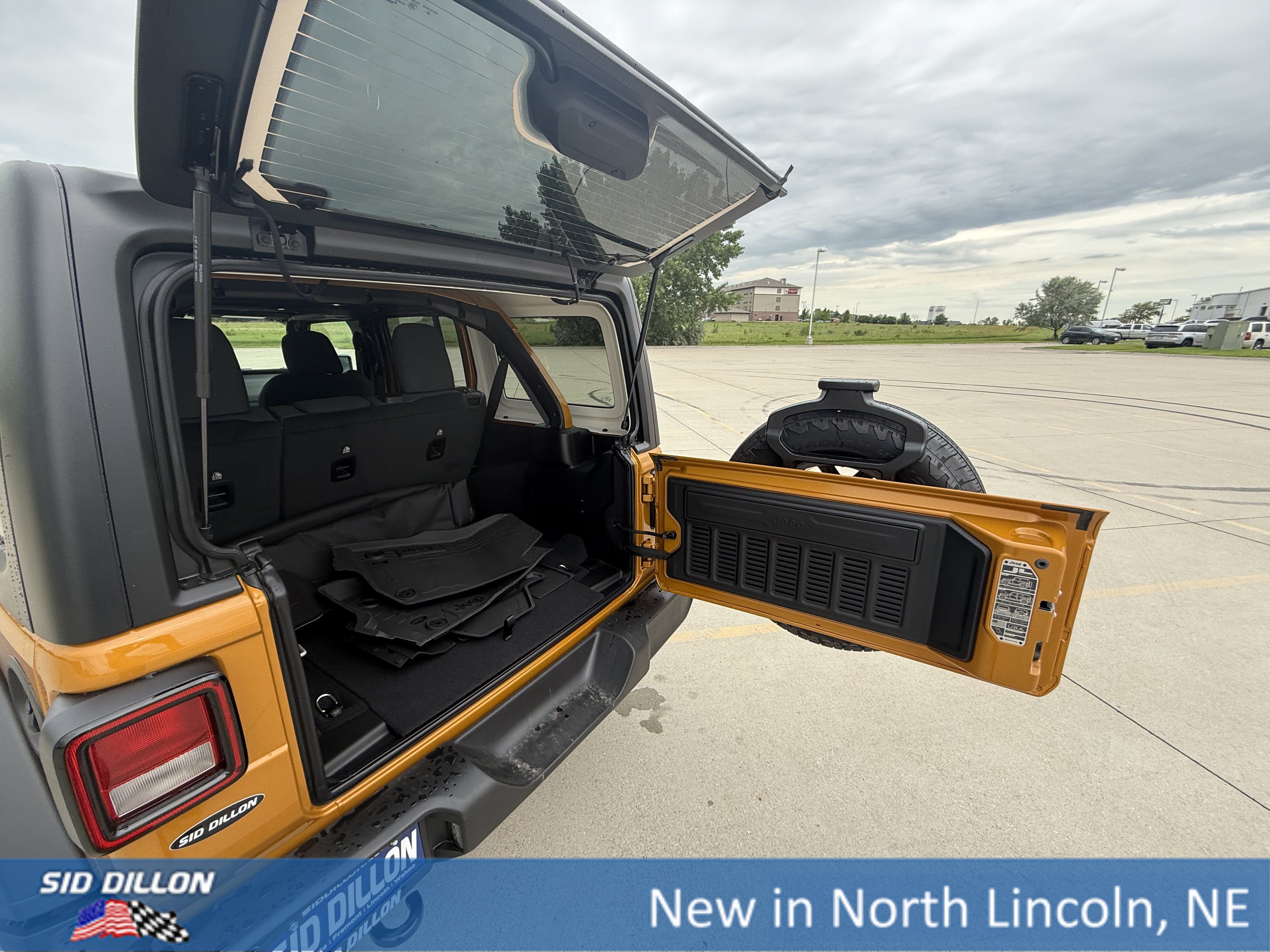 New 2026 Goldilocks Jeep Sport S image 7