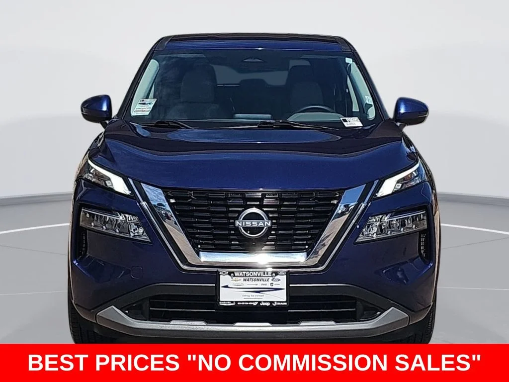 Used 2023 Blue Nissan SV image 8