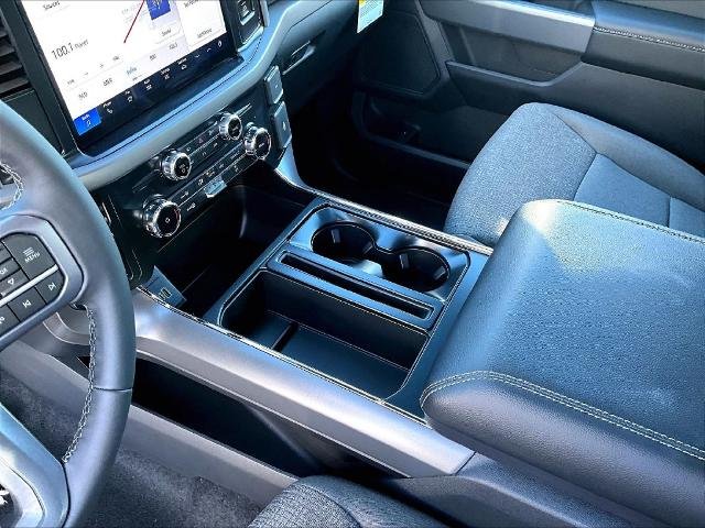 New 2026 Agate Black Metallic Ford XLT image 24