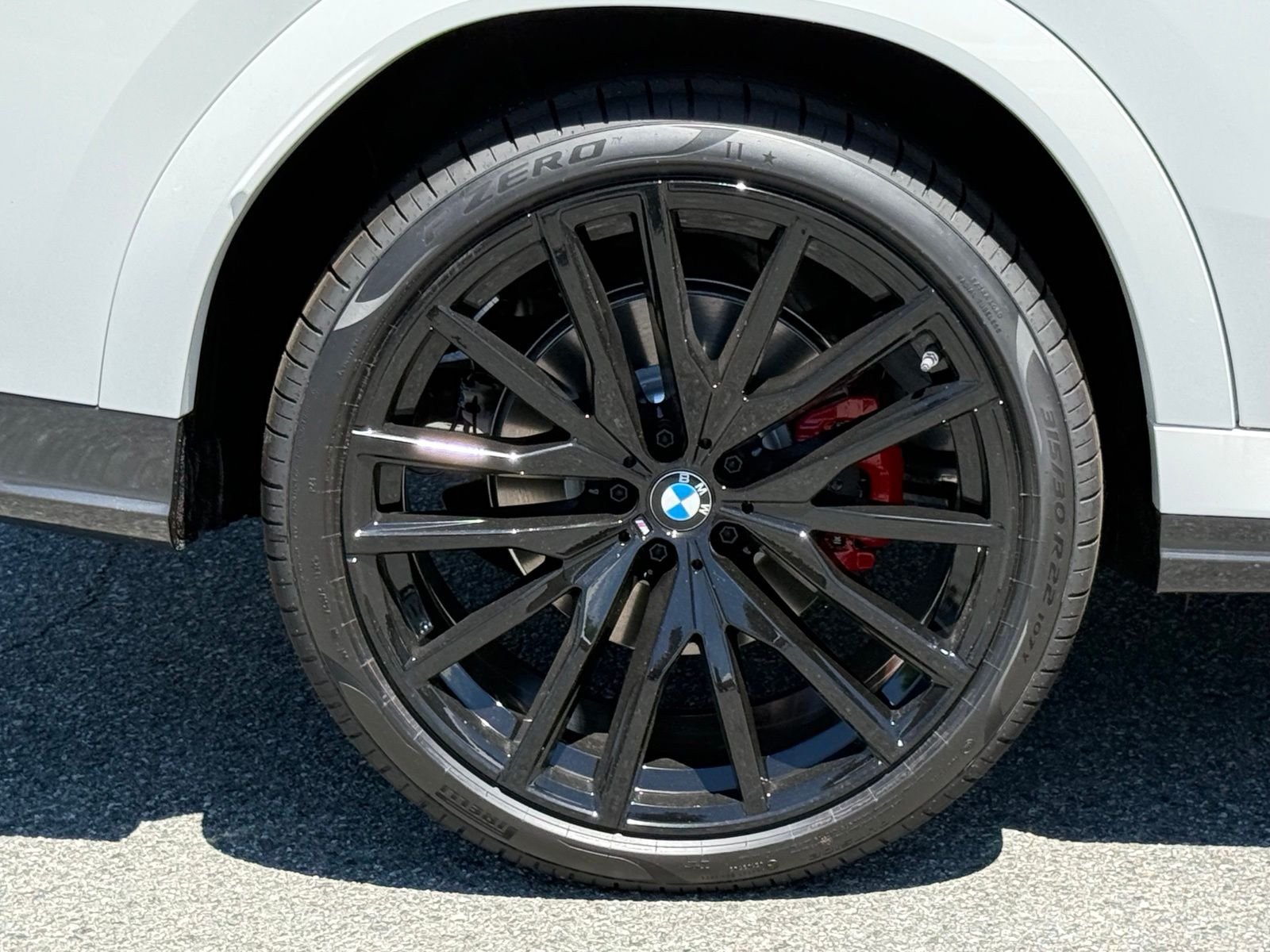 New 2027 Alpine White BMW xDrive40i image 18