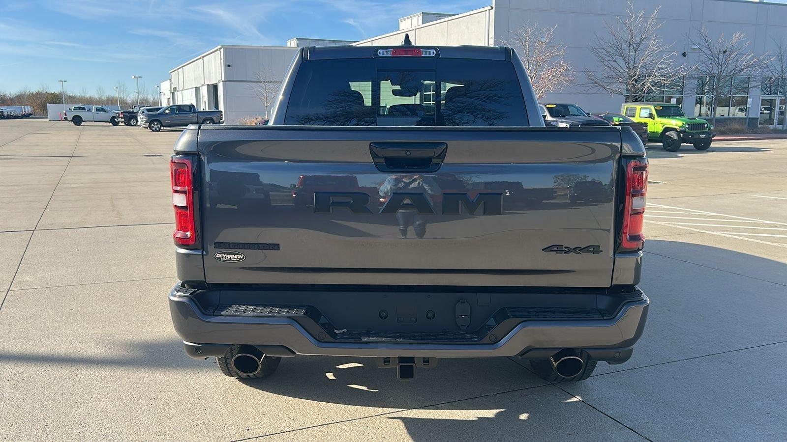 New 2026 Granite Crystal Metallic Clear-Coat Exterior Paint RAM Big Horn/Lone Star image 4