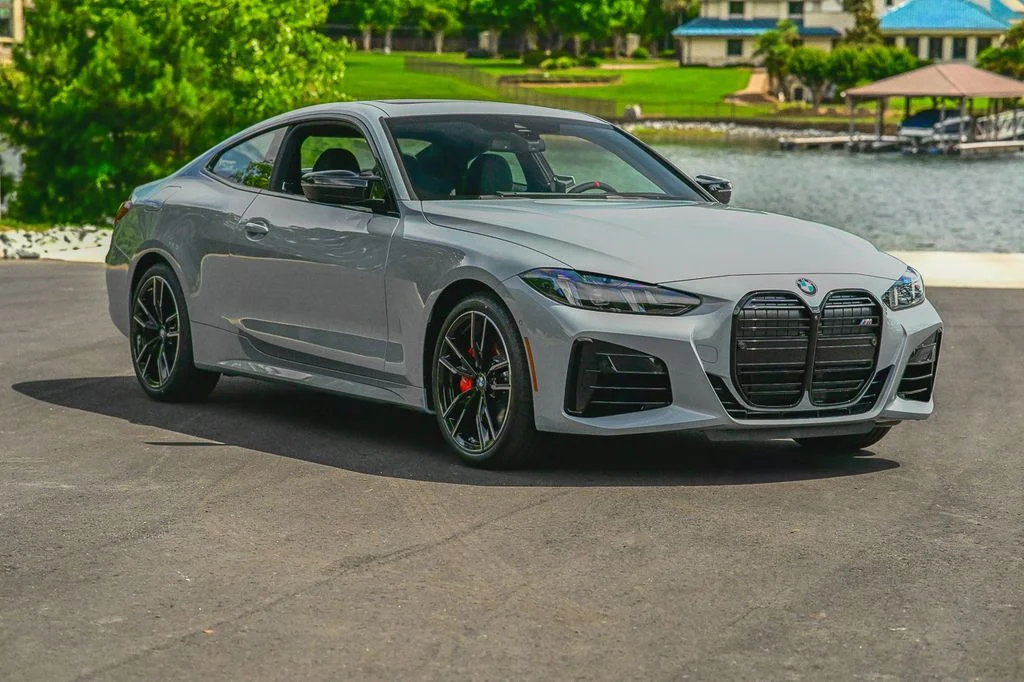 2026 BMW 4 Series M440i xDrive Coupe's photo