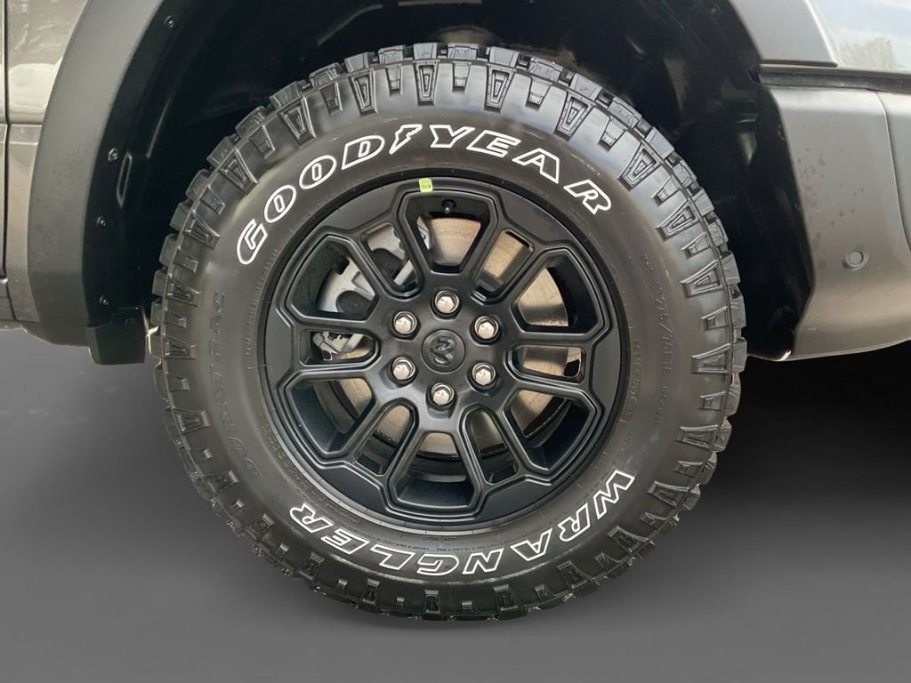 New 2026 Granite Crystal Metallic Clear-Coat Exterior Paint RAM Rebel image 16