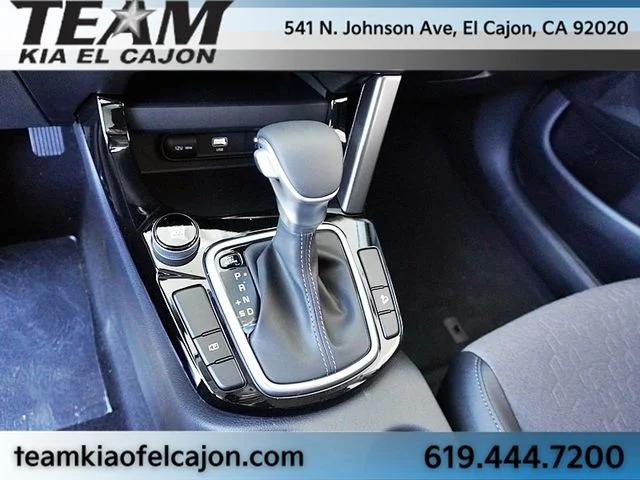 New 2026 White Kia S image 32