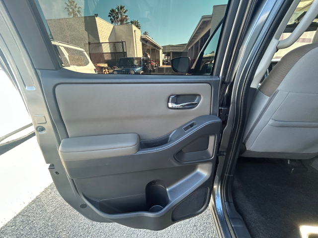 Used 2022 Gray Nissan SV image 34