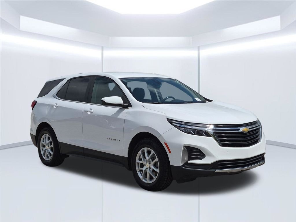 Used 2022 White Chevrolet LT image 8