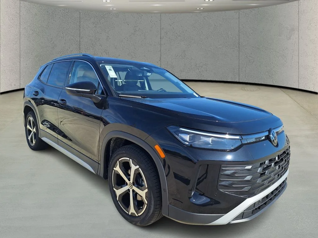 New 2026 Black Volkswagen 2.0T SE image 6
