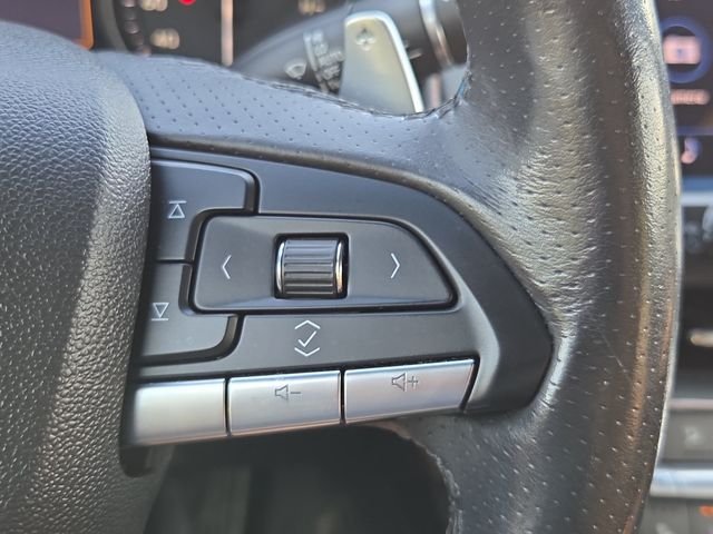 Used 2020 Red Cadillac Sport image 23