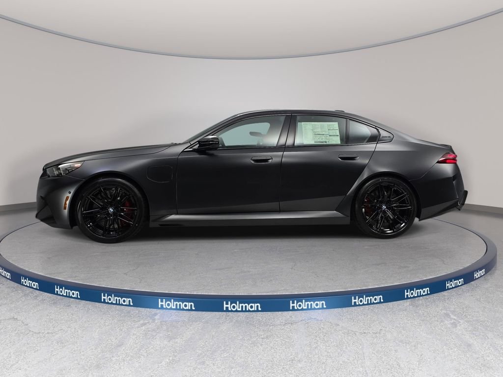 New 2026 Carbon Black Metallic BMW  image 8