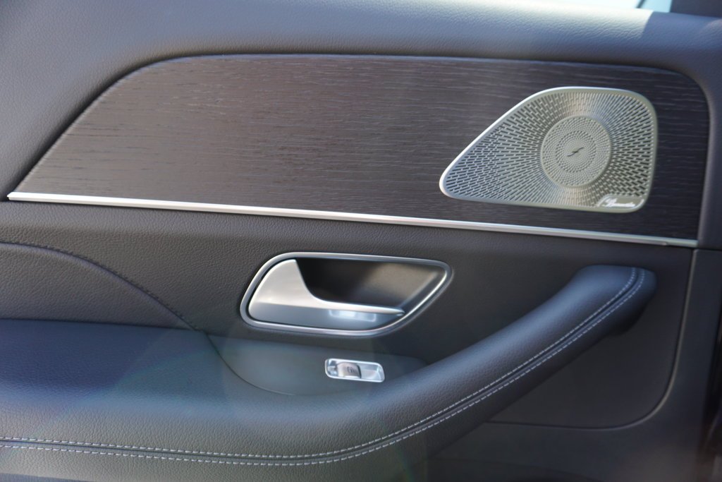 Certified Used 2026 Obsidian Black Metallic Mercedes-Benz GLE 350 image 22