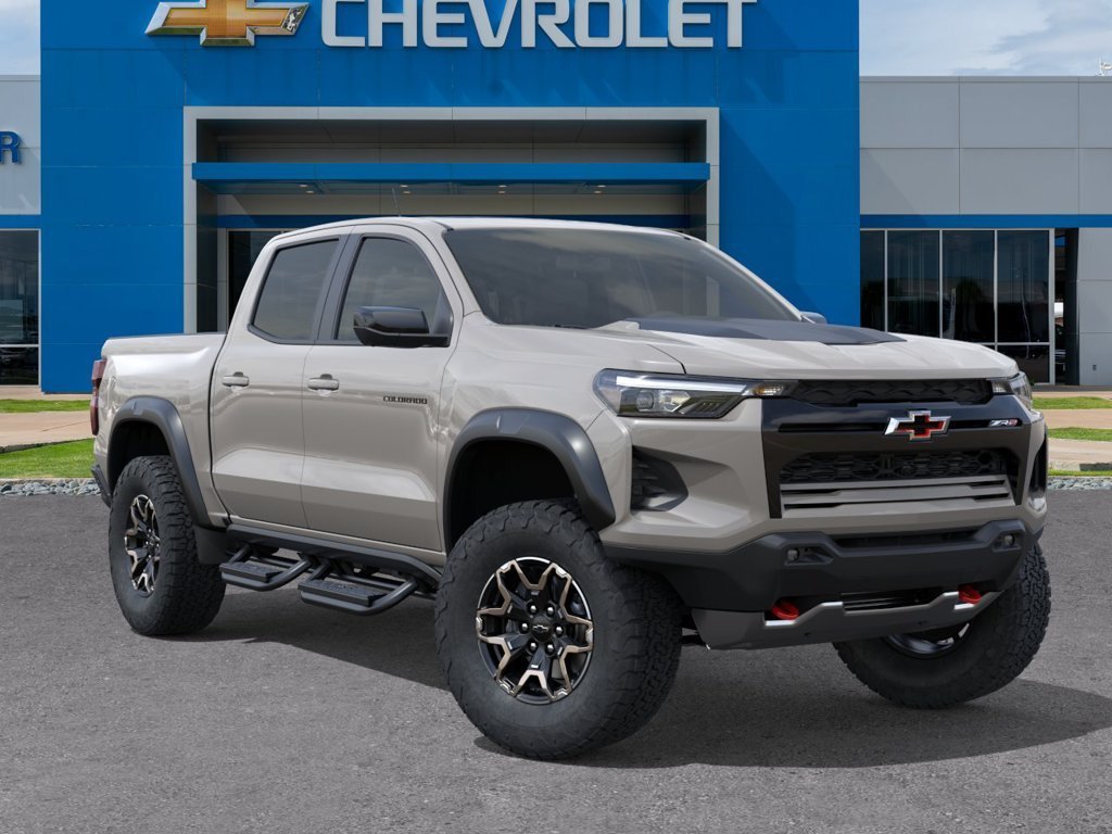 2026 Chevrolet Colorado ZR2 - Photo 7