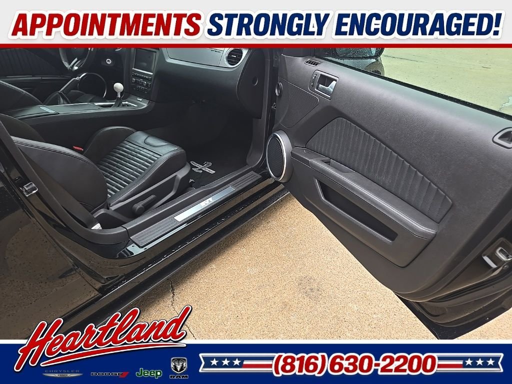 Used 2013 Black Ford Shelby GT500 image 76