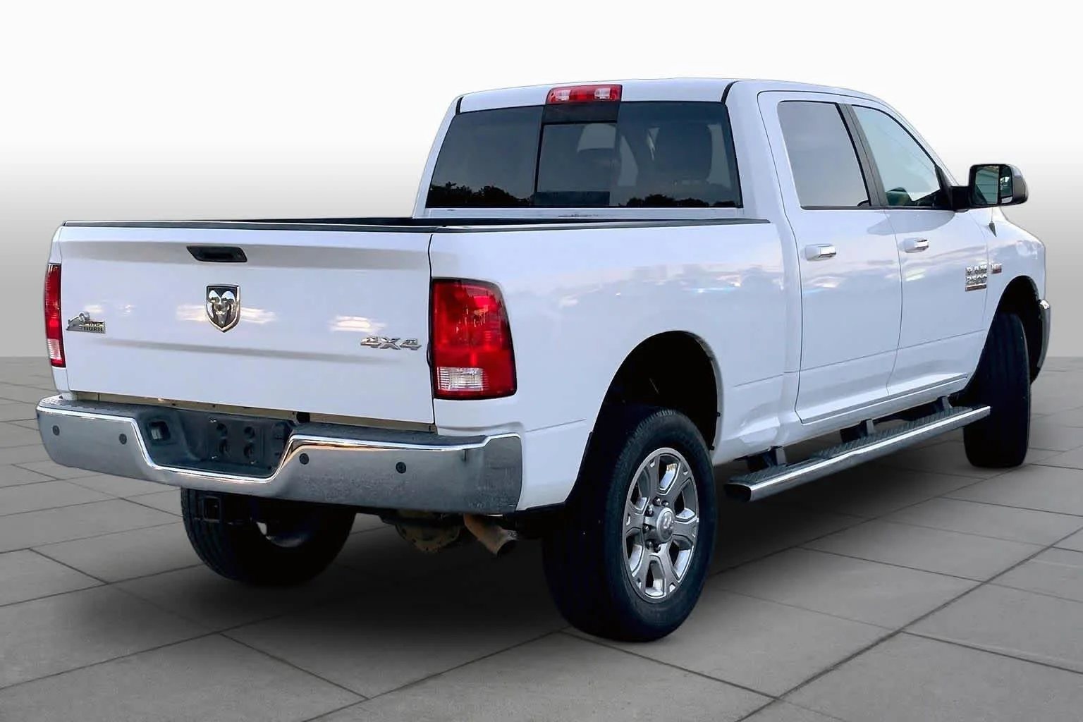 Used 2017 Bright White Clearcoat Ram Big Horn image 12