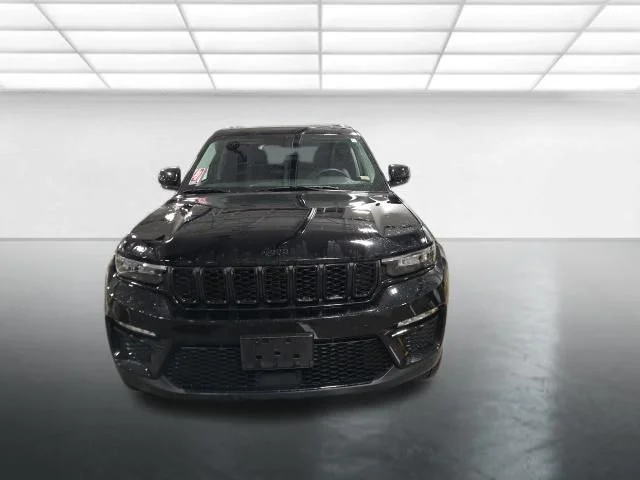 Used 2024 Black Jeep Limited image 10