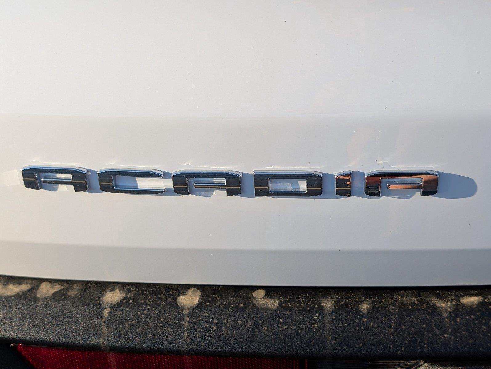 New 2027 Summit White GMC Elevation image 6