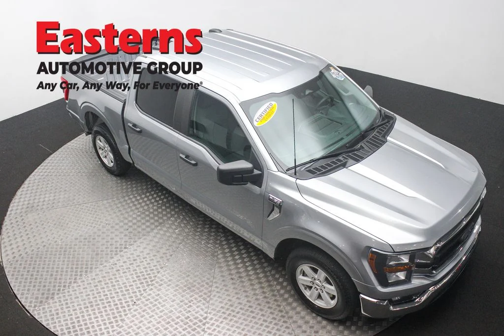 Used 2023 Silver Ford XLT image 3
