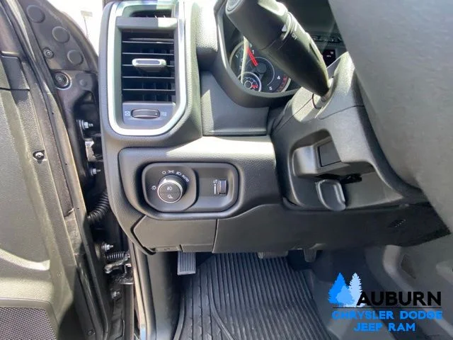 2026 RAM 2500 Big Horn - Photo 34