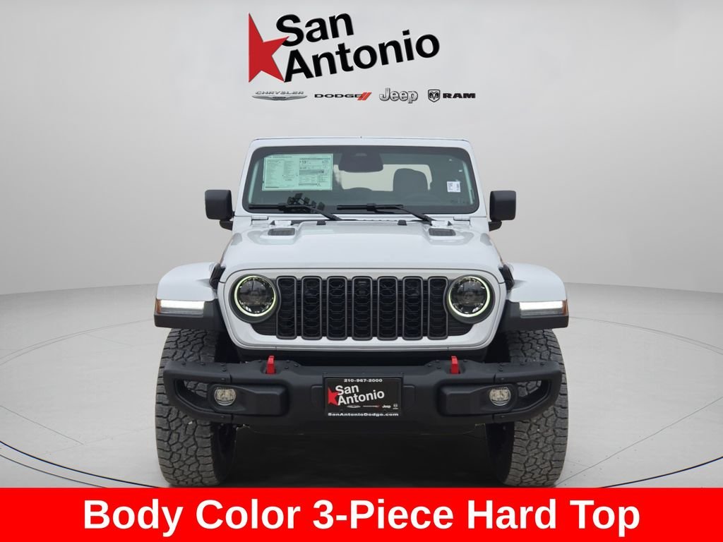 New 2026 Bright White Clear-Coat Exterior Paint Jeep Rubicon X image 4